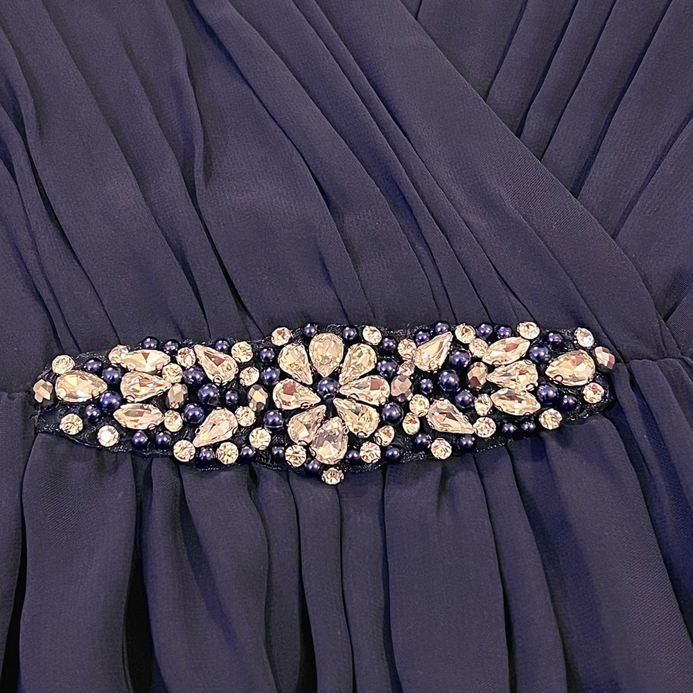 Eliza J High-Low Chiffon Gown V-Neck, Sleeveless, Navy Blue,‎ Size 10 - Picture 7 of 13